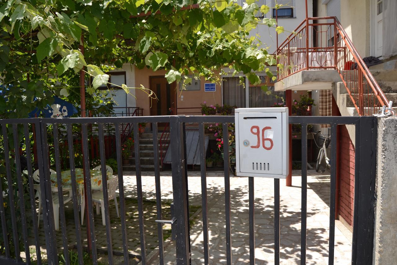 Hostel Valentin Охрид Екстер'єр фото